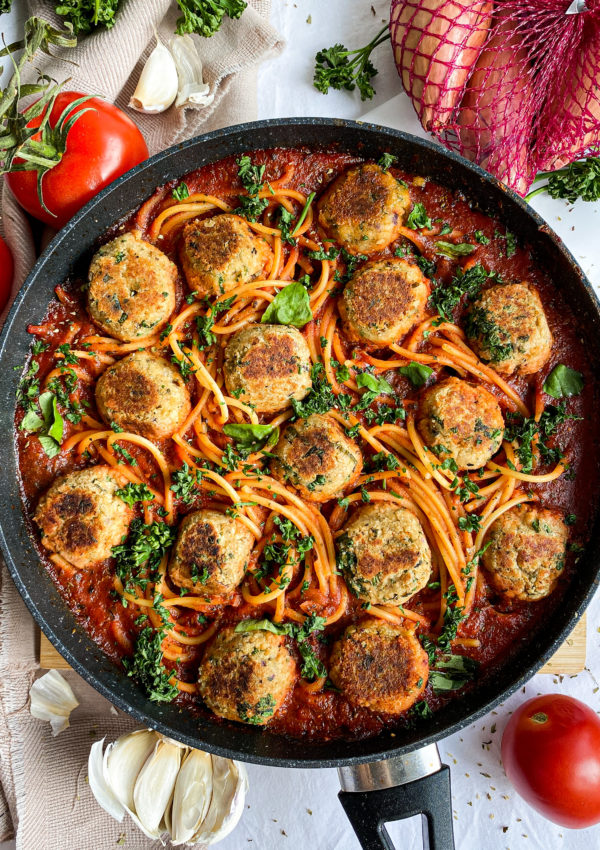 Vegan Meatballs With Spaghetti