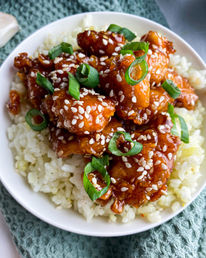 Sticky Sesame Chicken With Honey Sauce – Mykhaila Eats