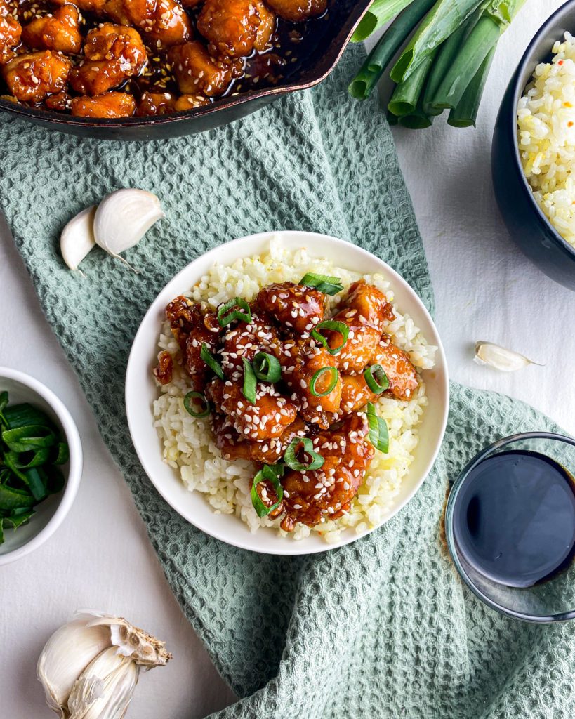 sticky sesame chicken with honey sauce