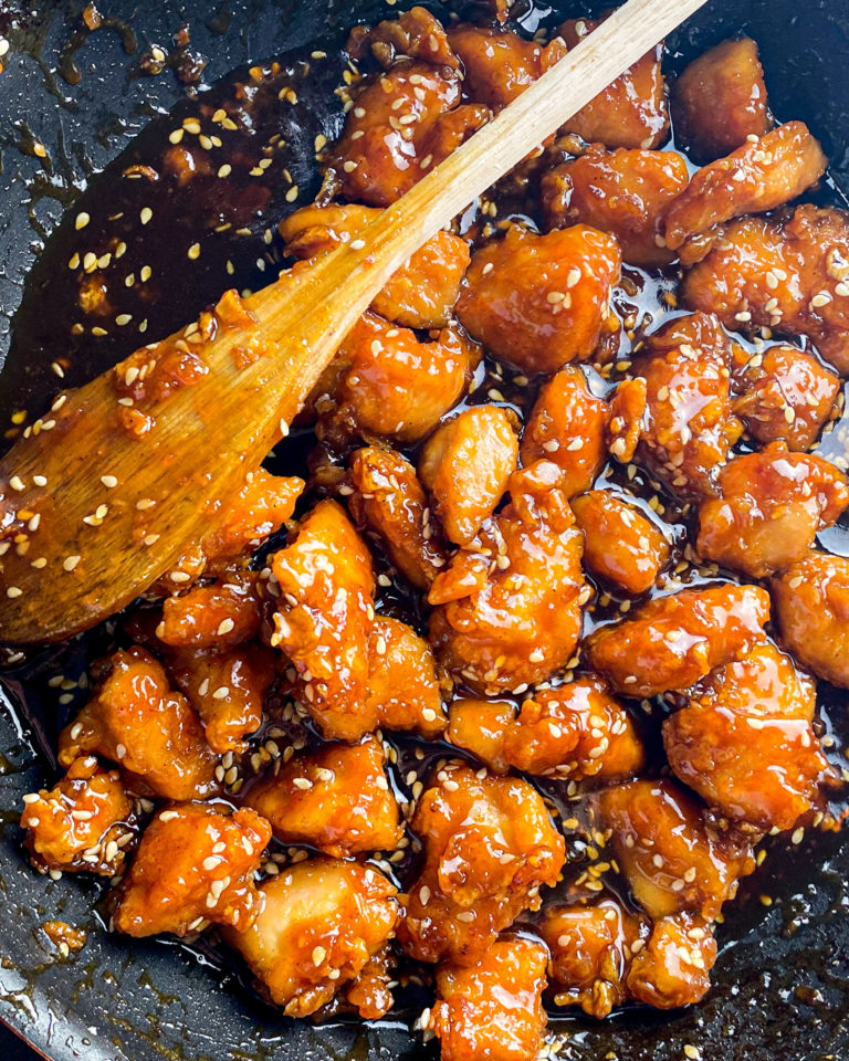 Sticky Sesame Chicken With Honey Sauce – Mykhaila Eats