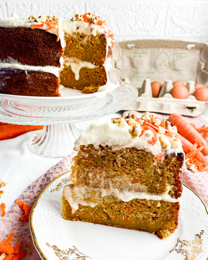 carrot cake with mascarpone cream 