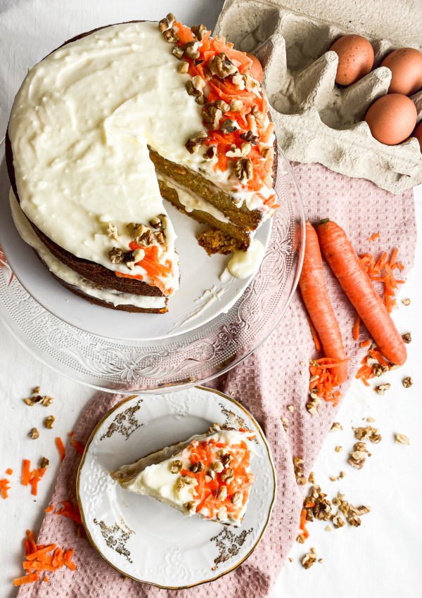 carrot cake with mascarpone cream
