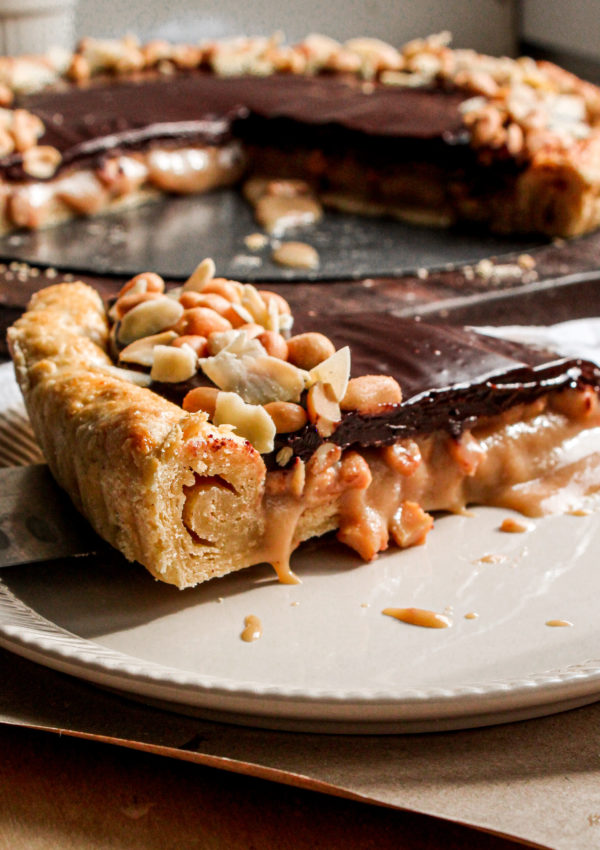 Snickers Tart With Salted Peanuts