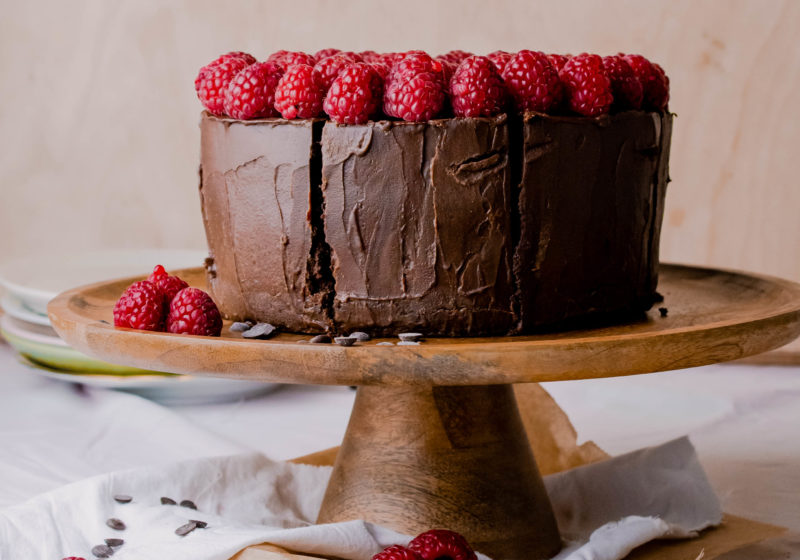 Rich Chocolate Cake With Raspberries