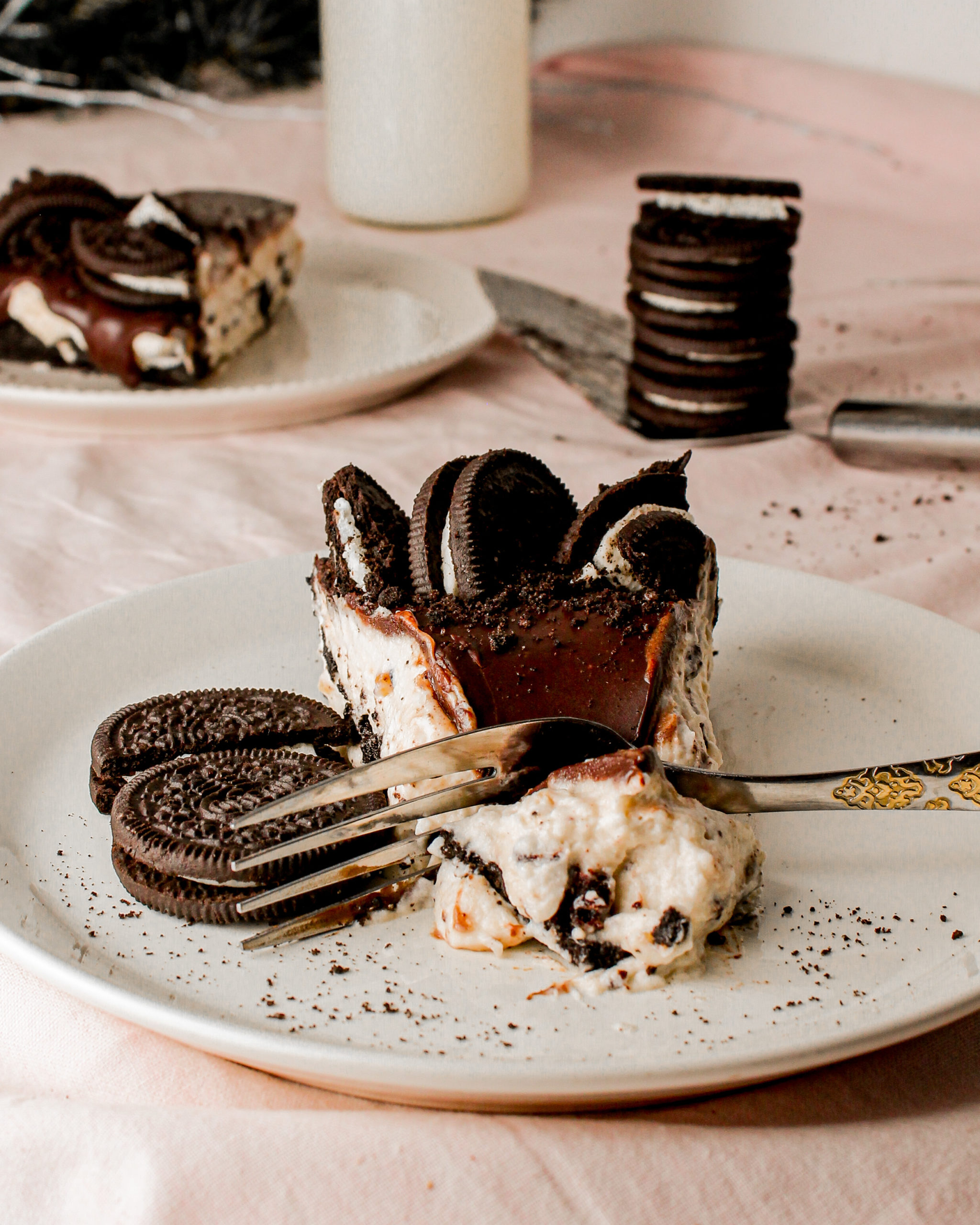 Oreo Cheesecake With Cookies