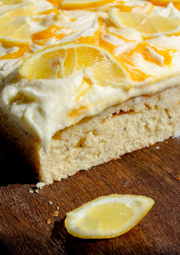 Lemon Cake With Whipped Icing